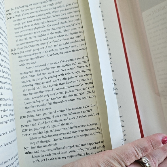 USED The Strong willed child by James Dobson book - Picture 3 of 4